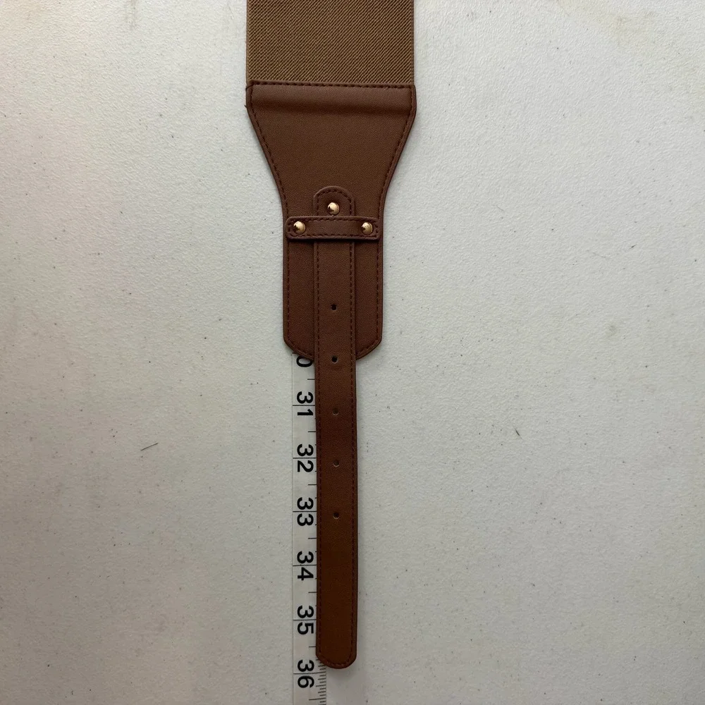 Signature Collection‎ Women's Elastic Stretch Belt Tan Faux Leather Gold Buckle